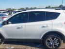 Toyota RAV4 Le Image 10