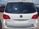 Volkswagen Routan Se Image 14