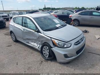  Salvage Hyundai ACCENT