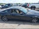 Ford Mustang V6 Premium Image 9