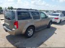 Nissan Pathfinder Se Image 3