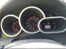 Pontiac Vibe Image 8