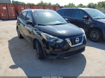  Salvage Nissan Kicks