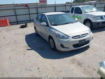  Salvage Hyundai ACCENT