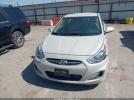 Hyundai ACCENT Se Image 4