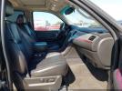 Cadillac Escalade Standard Image 3