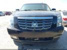 Cadillac Escalade Standard Image 4