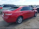Toyota Camry Le Image 4