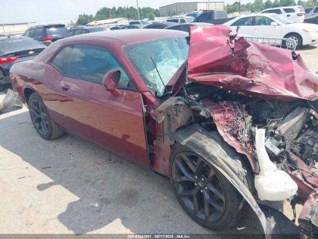  Salvage Dodge Challenger