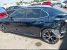 Toyota Camry Se Image 17