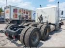 Peterbilt 388 Image 8