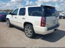 GMC Yukon Denali Image 15