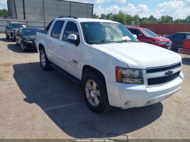  Salvage Chevrolet Avalanche 1500
