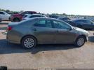Toyota Camry Le Image 13