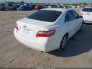 Toyota Camry Le Image 9