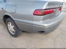 Toyota Camry Le Image 10