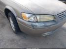 Toyota Camry Le Image 12