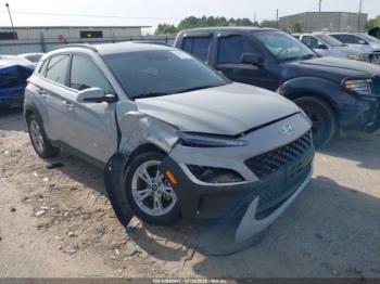  Salvage Hyundai KONA