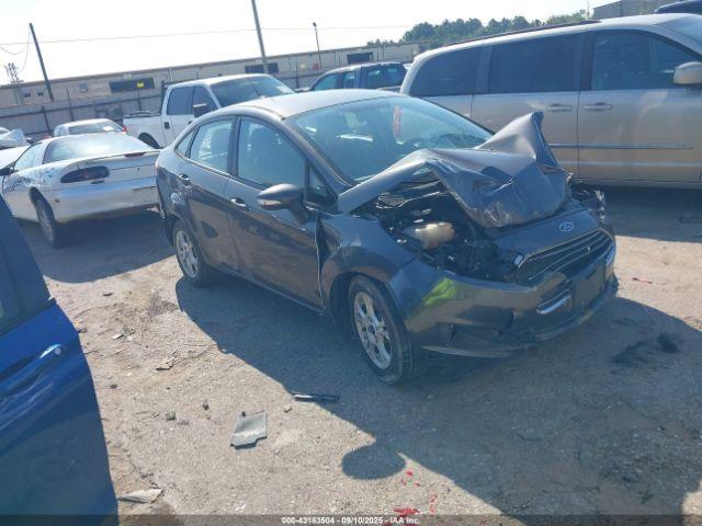  Salvage Ford Fiesta