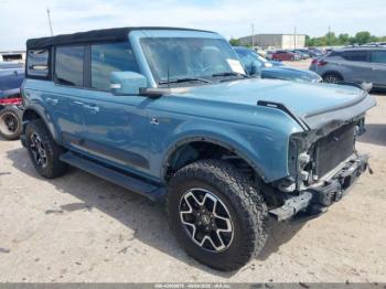  Salvage Ford Bronco