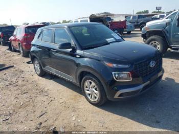  Salvage Hyundai VENUE