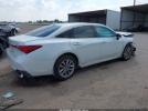Toyota Avalon Xle Image 10
