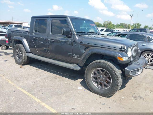  Salvage Jeep Gladiator