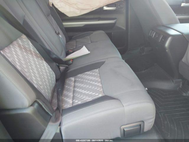 Toyota Tundra Sr5 Image 14