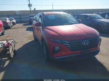  Salvage Hyundai TUCSON