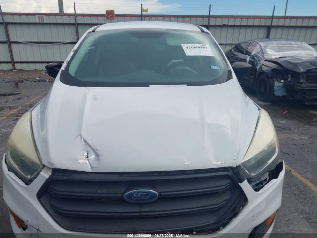 Ford Escape S Image 9