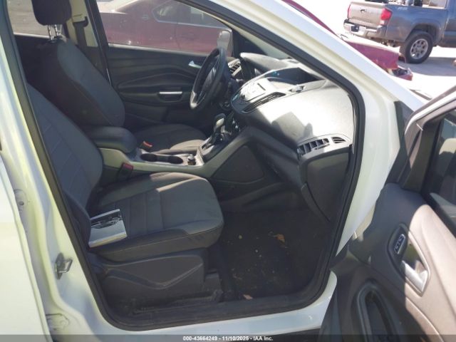 Ford Escape Se Image 3