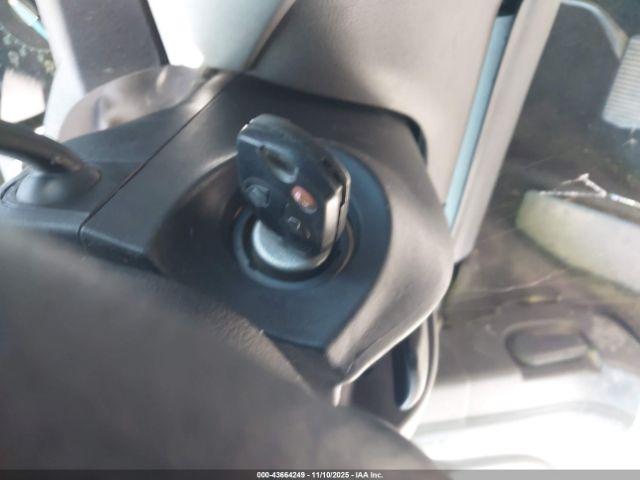 Ford Escape Se Image 8