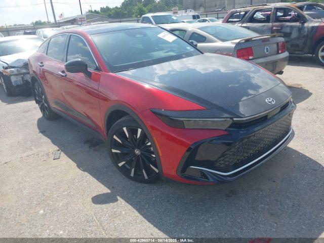  Salvage Toyota Crown