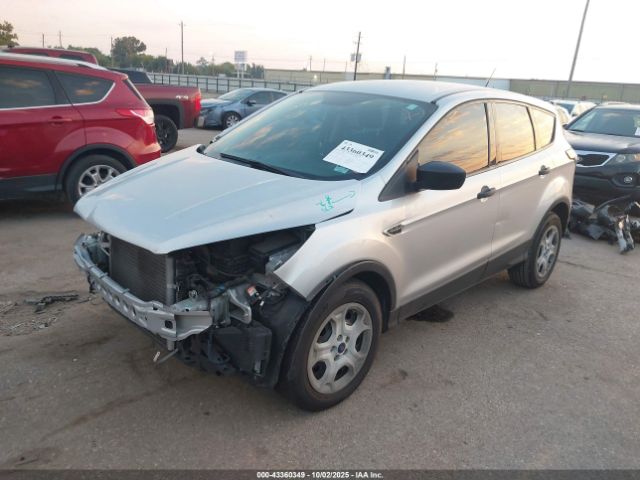 Ford Escape S Image 2