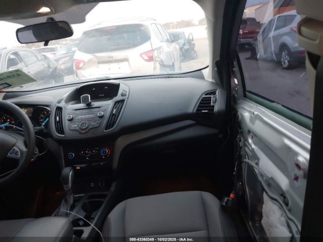 Ford Escape S Image 5