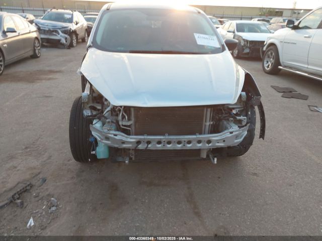 Ford Escape S Image 4