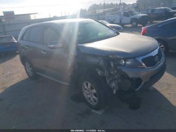  Salvage Kia Sorento