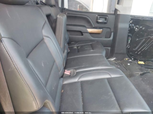 Chevrolet Silverado 3500 Ltz Image 8