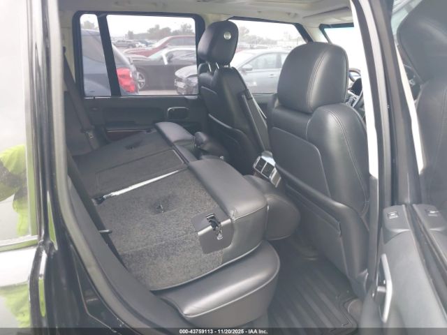 Land Rover Range Rover Supercharged Image 8