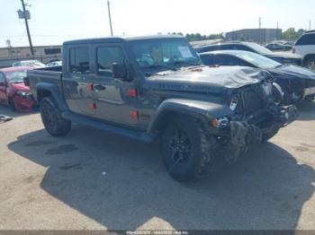  Salvage Jeep Gladiator