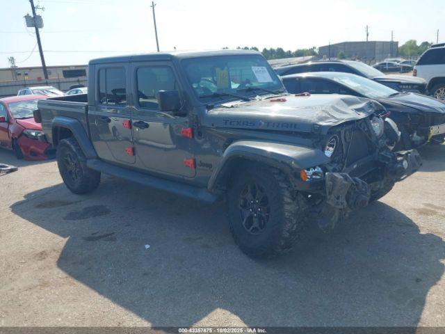  Salvage Jeep Gladiator