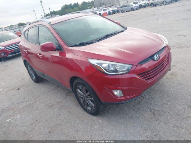  Salvage Hyundai TUCSON