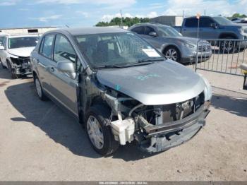  Salvage Nissan Versa