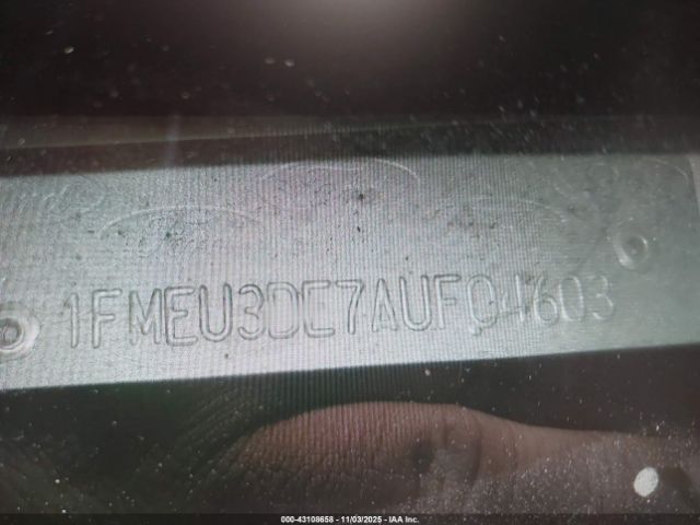 Ford Explorer Limited Image 6