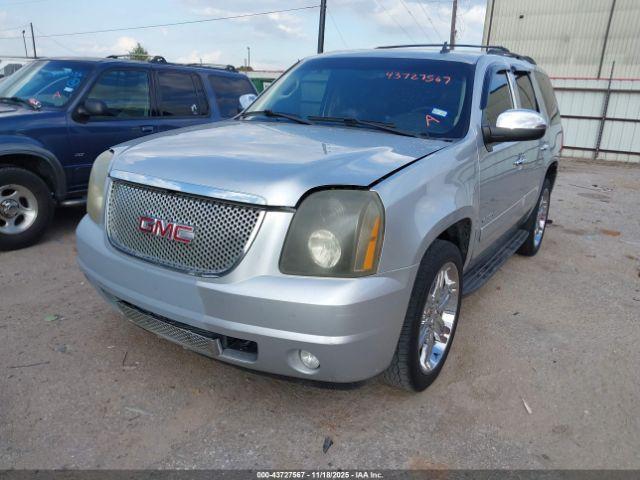 GMC Yukon Sle Image 6
