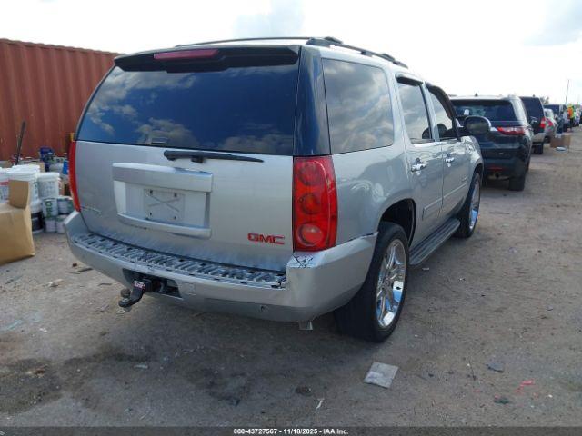 GMC Yukon Sle Image 3