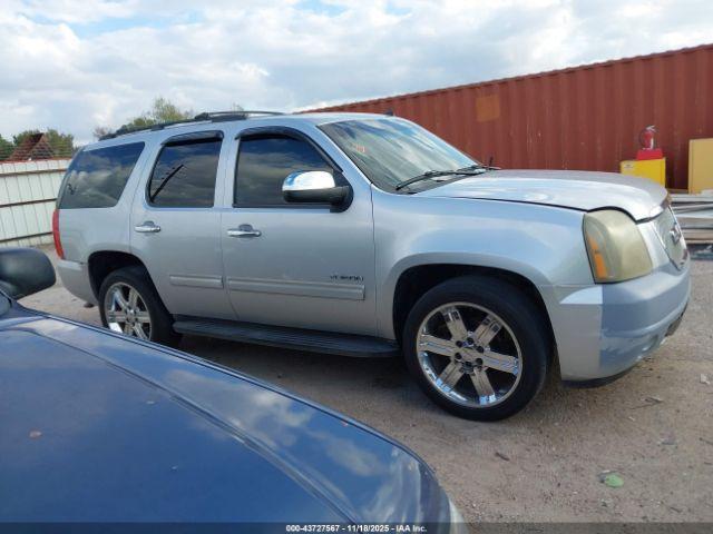 GMC Yukon Sle Image 14