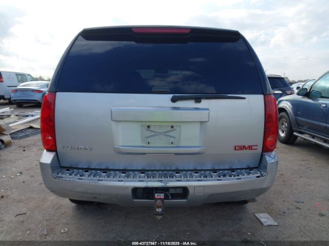 GMC Yukon Sle Image 13