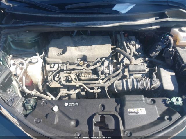 Toyota Sienna Le Image 9