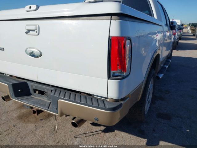 Ford F-150 King Ranch Image 16